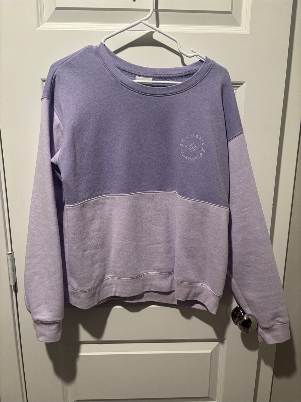 Columbia Two-Tone Lavender Crewneck Sweatshirt